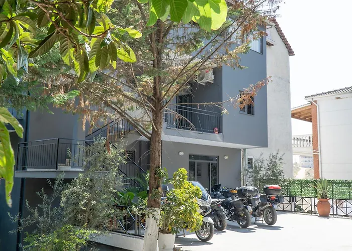 Sunny Days 3* Σαράντα