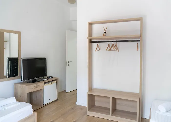 Ξενοδοχείο Sunny Days 3*