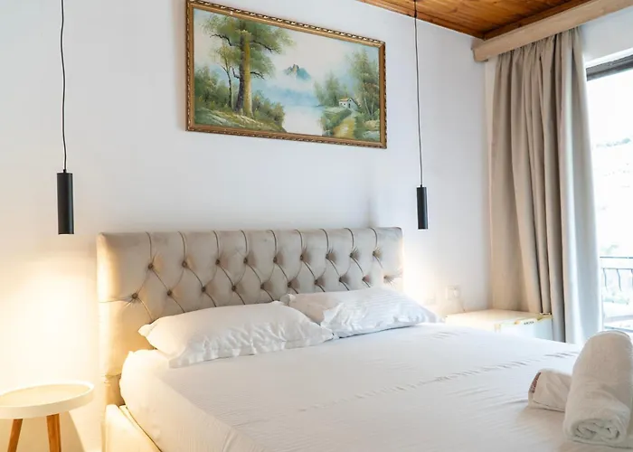 Sunny Days Σαράντα