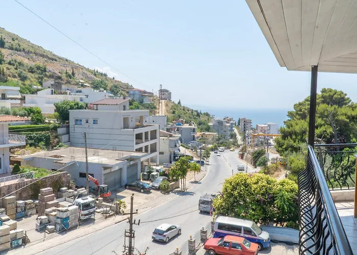 Ξενοδοχείο Sunny Days 3*