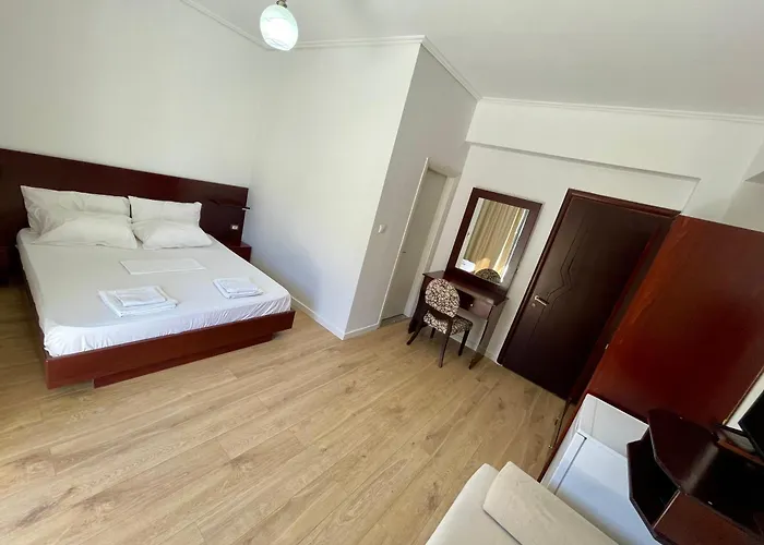 Ξενοδοχείο Sunny Days